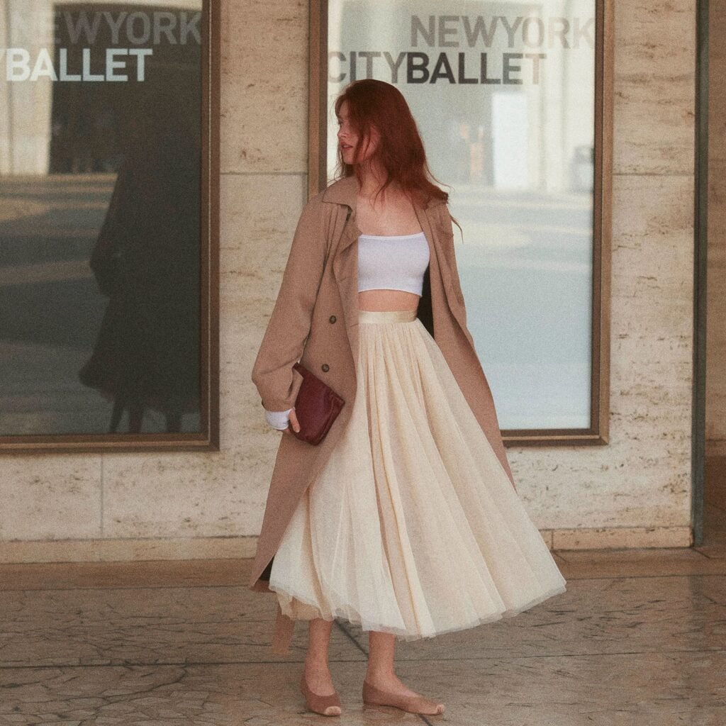 Balletcore meets romantic minimalism 🩰 Soft pastel outfits, ballet flats, and feminine silhouettes define this dreamy Pinterest fashion trend for 2025. Save this pin for elegant, soft girl outfit inspiration.
#Balletcore #PinterestFashion #SoftGirlStyle